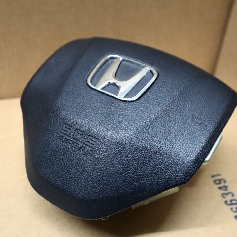 
                      
                        2015 2016 Honda Fit Driver Wheel Airbag Air Bag OEM LKQ
                      
                    